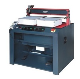 Computer automatic gluing machine